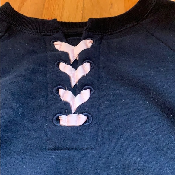 Abercrombie kids crew neck💕 - Picture 2 of 4